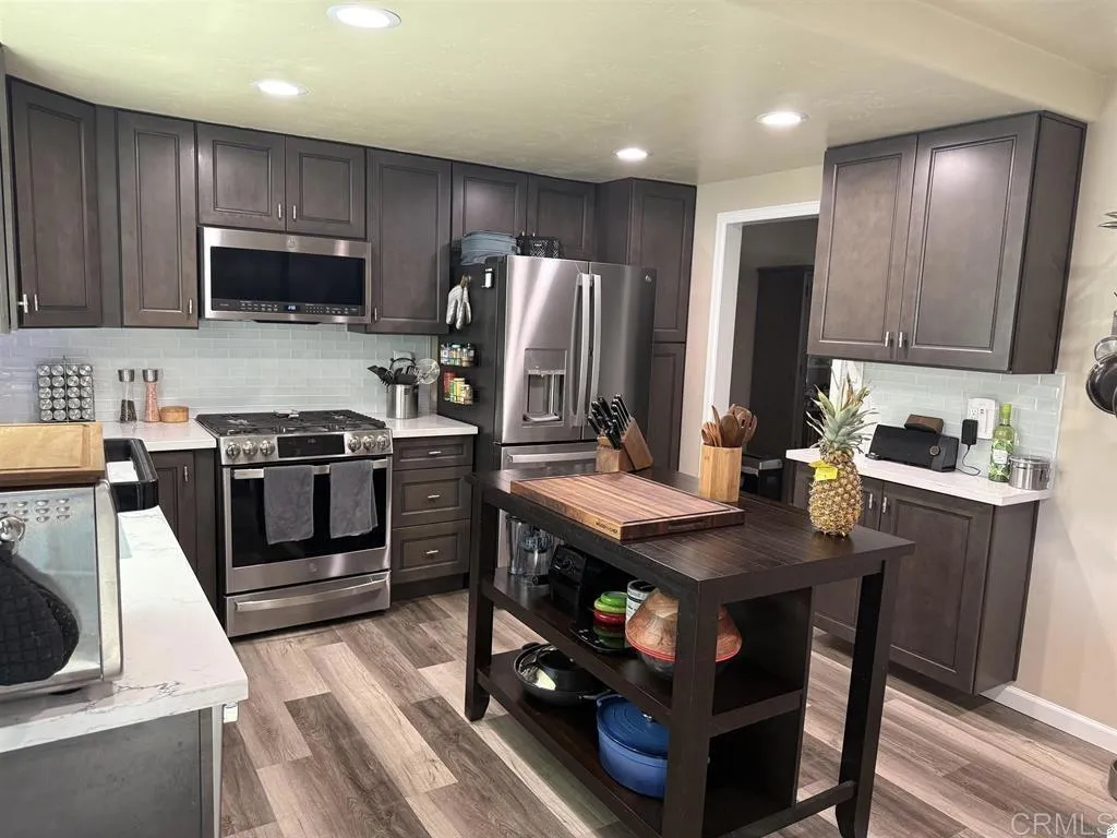 MLS: NDP2508355 Condo For Sale