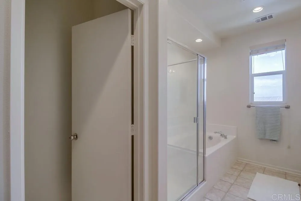Photo #27: PTP2506513 Listing: Photo #27