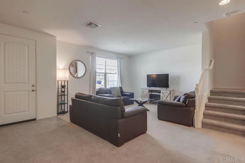 Photo #6: PTP2506513 Listing 