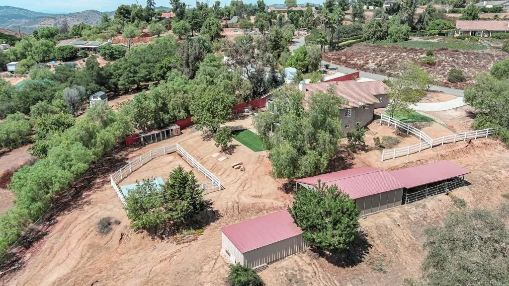 https://cdn.realtyfeed.com/cdn/127/306528545/0e07e3aa080f1581d499deca637259bc.webp