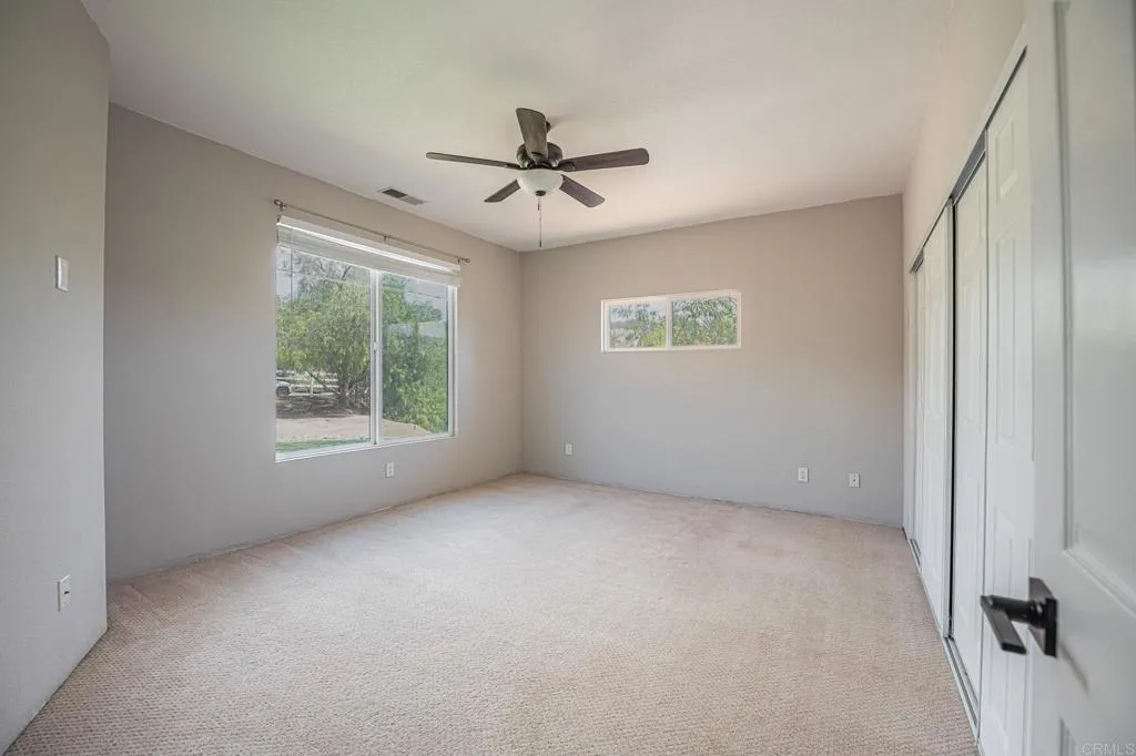 https://cdn.realtyfeed.com/cdn/127/306528545/4a05e2337e80410e424b6b9cdd713e30.webp