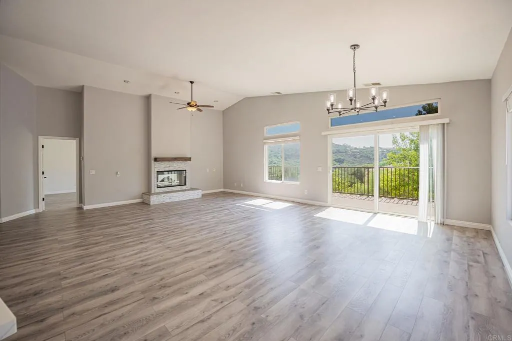 https://cdn.realtyfeed.com/cdn/127/306528545/4afce8ba3b5c48c7ef7b0b295029db77.webp