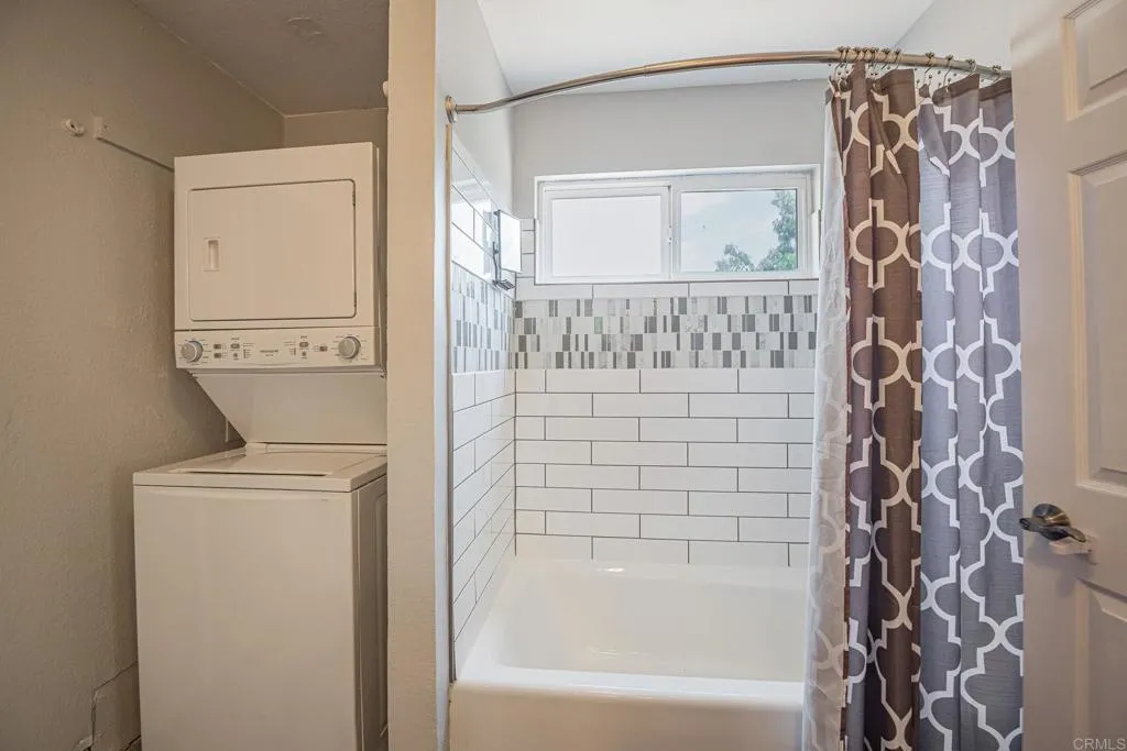 https://cdn.realtyfeed.com/cdn/127/306528545/8d792859fb6b4602707c3e086531d057.webp