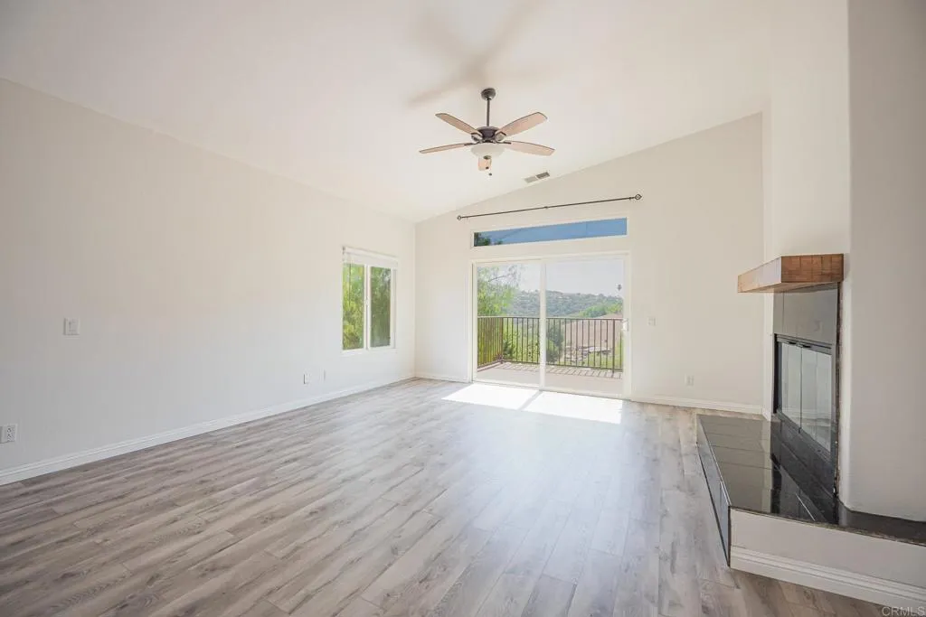 https://cdn.realtyfeed.com/cdn/127/306528545/9860ee42d5f2bace2d2d218b8ee31315.webp