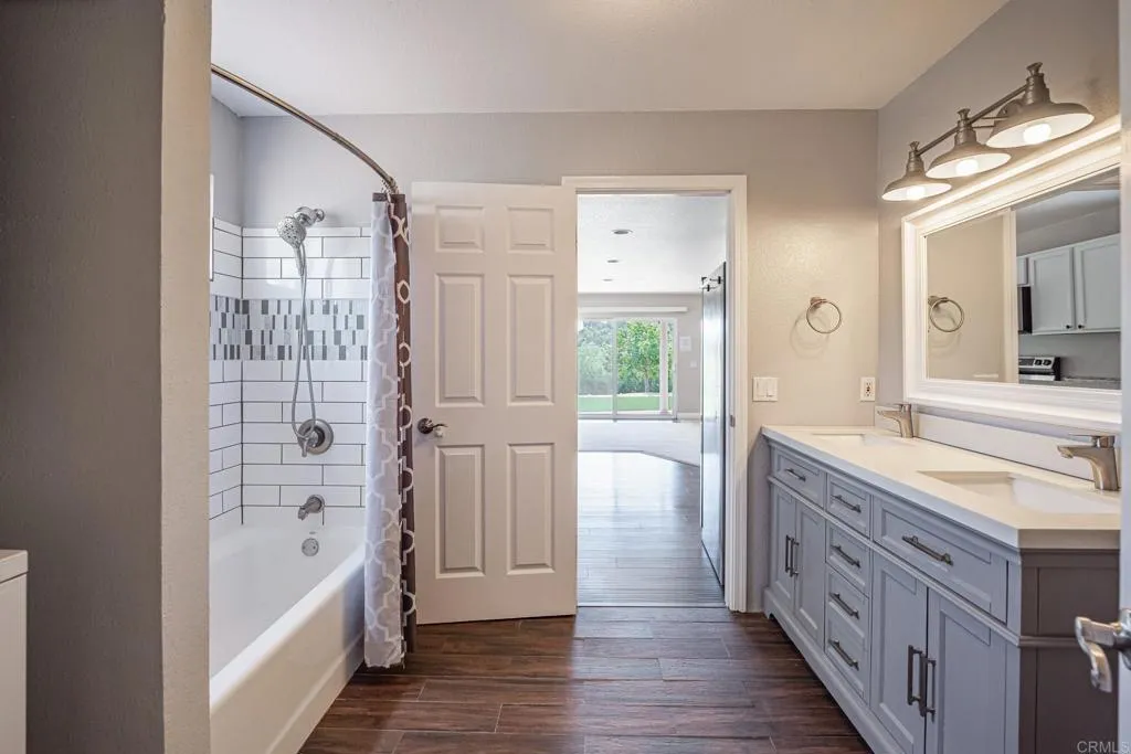 https://cdn.realtyfeed.com/cdn/127/306528545/eba4b4817d18819d5292da6dc32865ef.webp