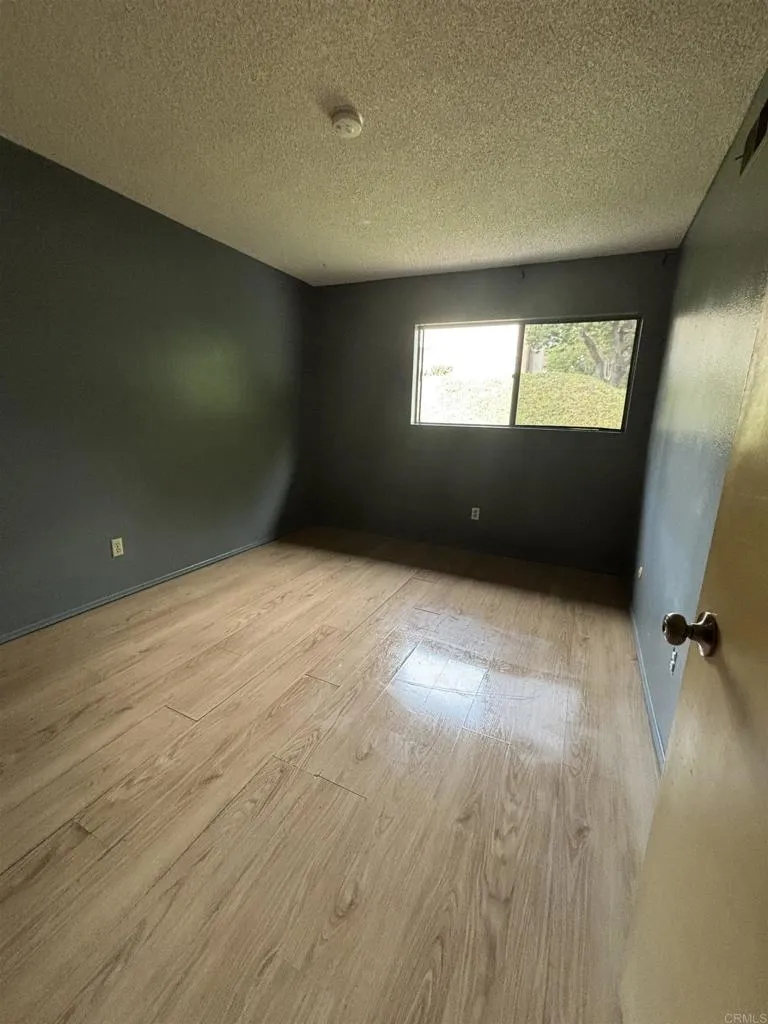 https://cdn.realtyfeed.com/cdn/127/306528612/00657d8ecbde89fb0b657c2cefd9c7dd.webp
