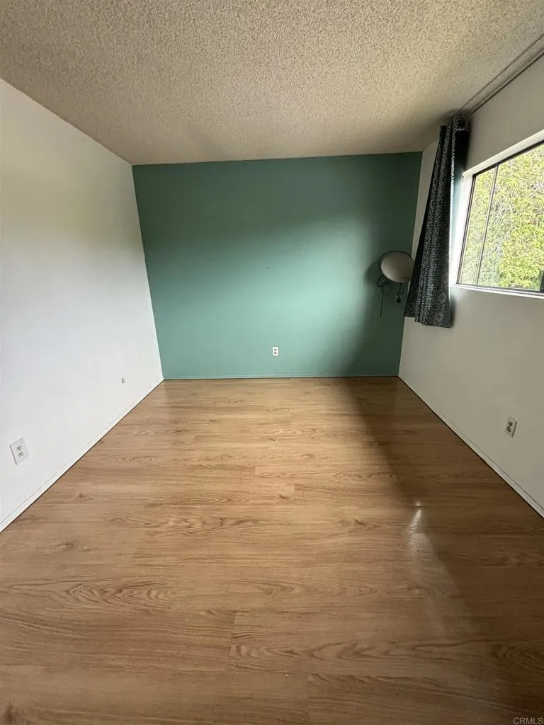 https://cdn.realtyfeed.com/cdn/127/306528612/a8ddf921496db134d3519980e256f10f.webp