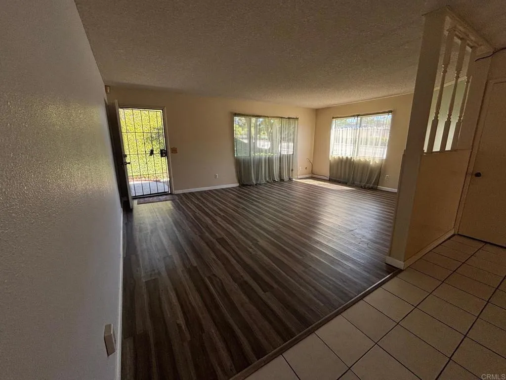 https://cdn.realtyfeed.com/cdn/127/306528612/dc8f8b71b25df7123fd40ad006850ffc.webp
