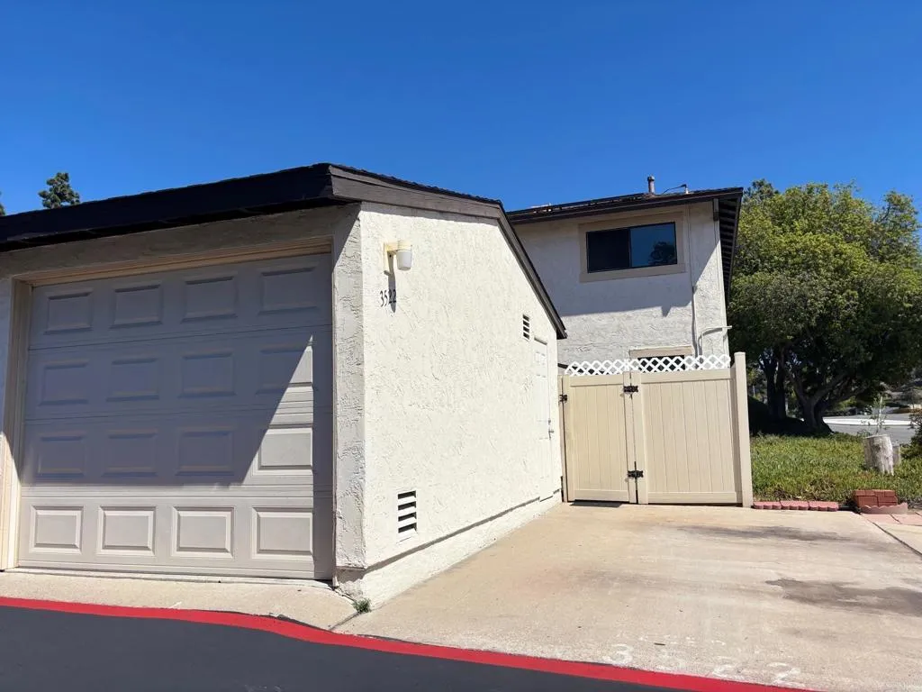 https://cdn.realtyfeed.com/cdn/127/306528612/eb8bea166f50c0136145308e3cab9080.webp