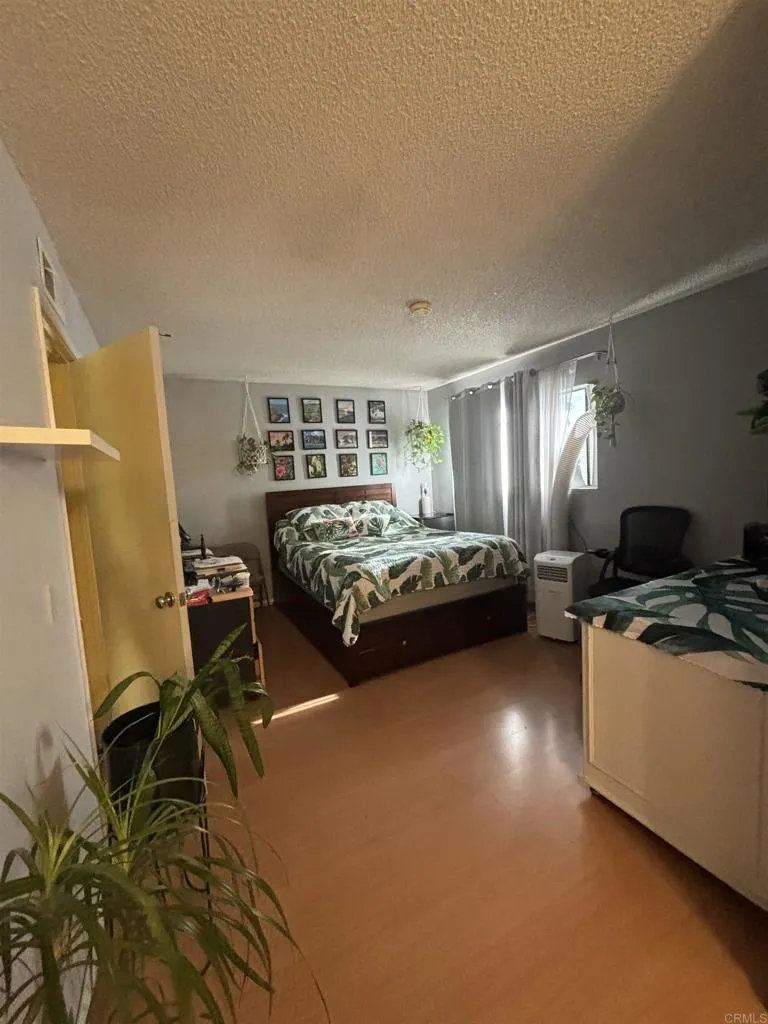 https://cdn.realtyfeed.com/cdn/127/306528612/fed8af6822531ffd49c4e5de6a38c3d4.webp