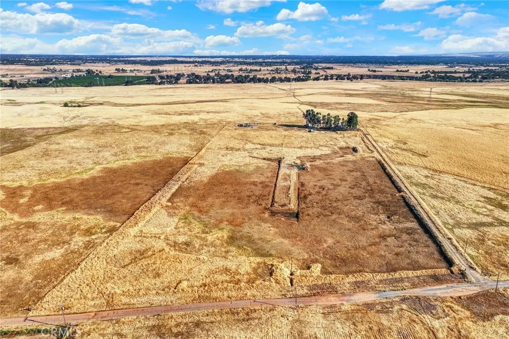 20810 Shawn, Red Bluff, CA 96080 - Photo 2 of 11, Red Bluff, CA