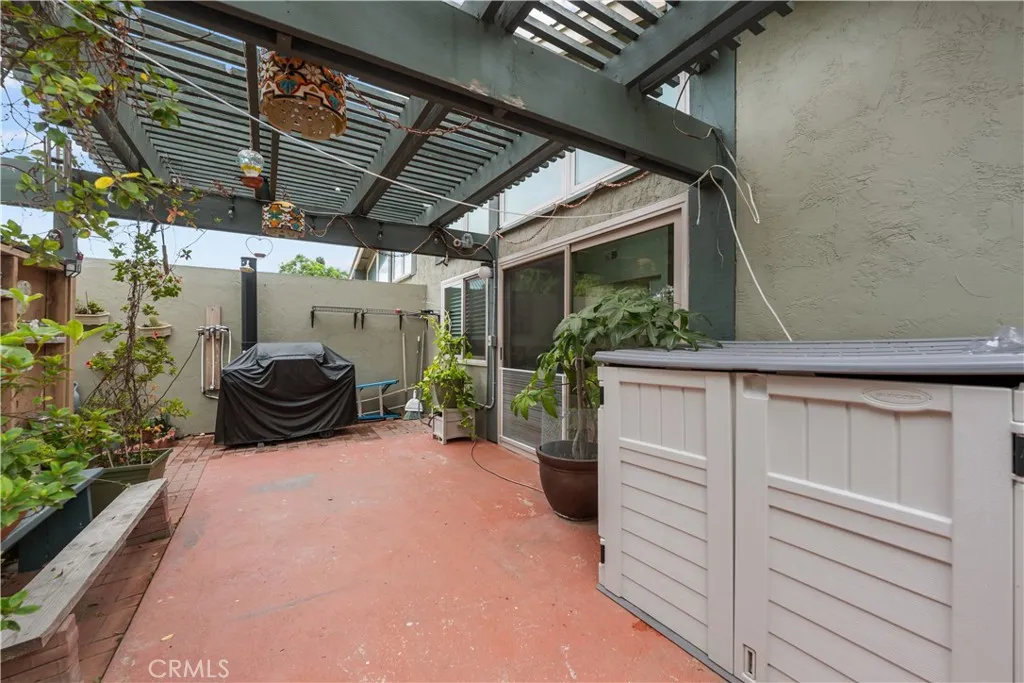 https://cdn.realtyfeed.com/cdn/127/306528688/1e69e5db614cf98b36471ba8b26e3b40.webp
