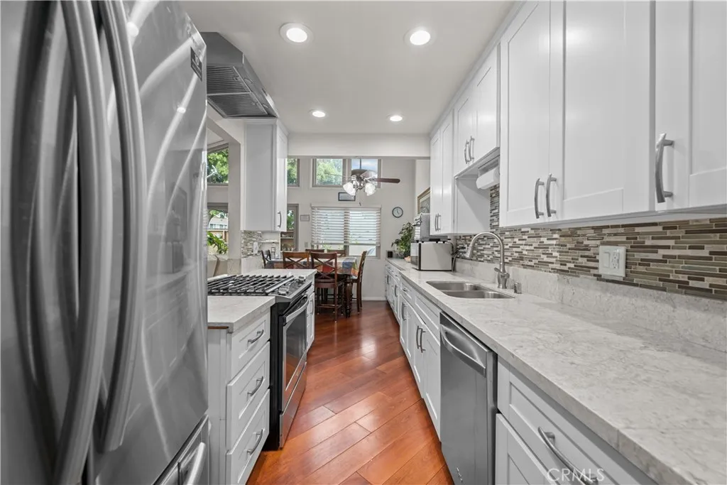 https://cdn.realtyfeed.com/cdn/127/306528688/8efd8b985729b6f6f77011f046013f2a.webp
