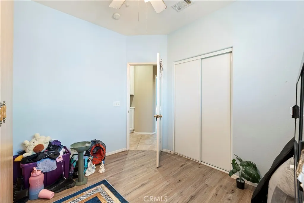 https://cdn.realtyfeed.com/cdn/127/306528741/4a7371acbfab2179f9c84e6220827688.webp
