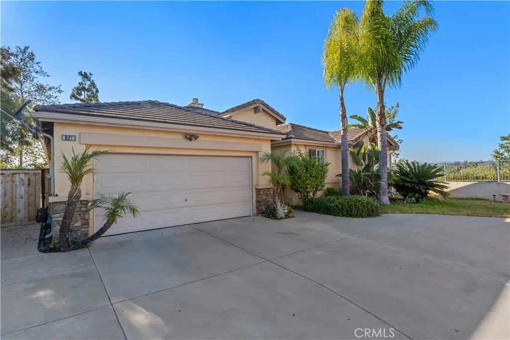 https://cdn.realtyfeed.com/cdn/127/306528741/dd648ae2780e4839614031f899231b13.webp