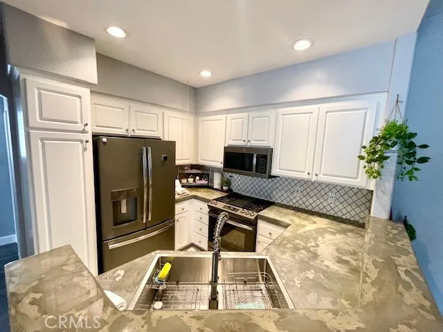 https://cdn.realtyfeed.com/cdn/127/306528806/79b78a80a7326eb3faa3c82b03b6e690.webp