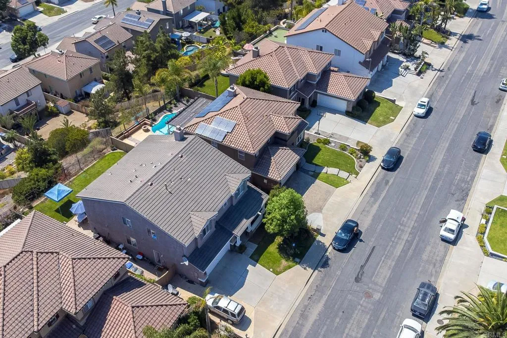 https://cdn.realtyfeed.com/cdn/127/306528871/8a8f524f46834121ecc7dbbbe0a5f695.webp