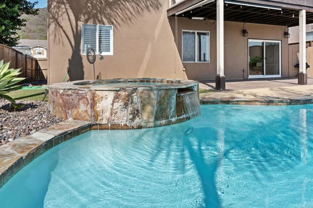https://cdn.realtyfeed.com/cdn/127/306528871/a49655ab9471e53da81613bfe4bc8d35.webp