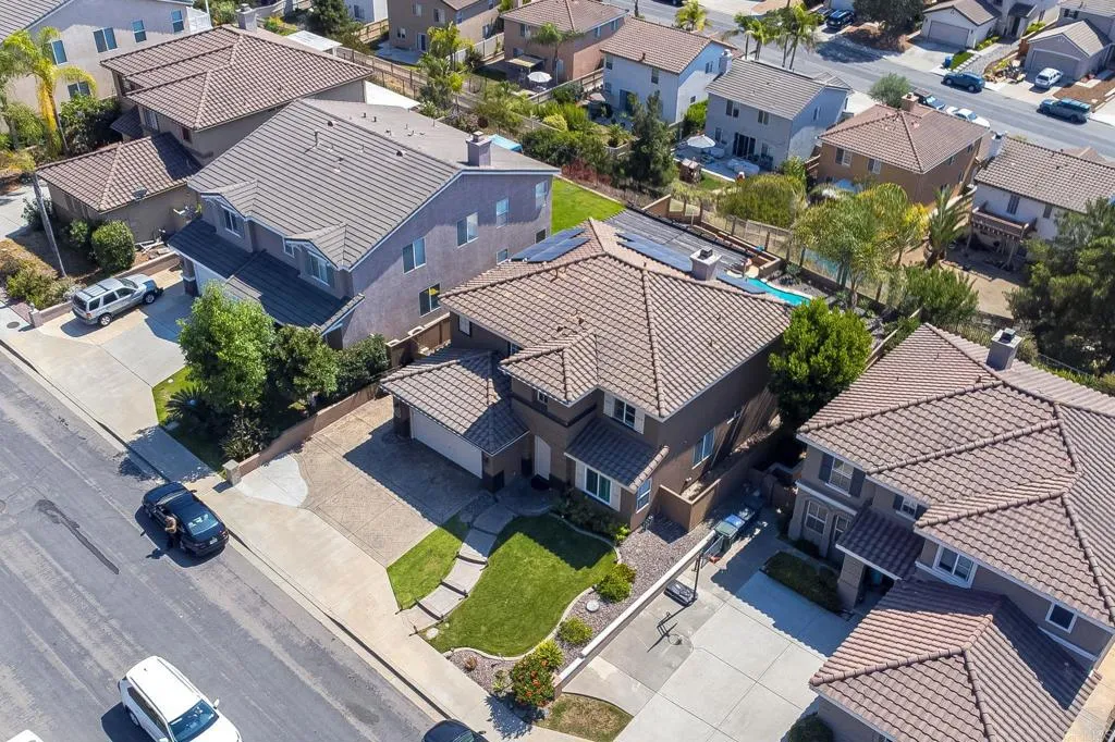 https://cdn.realtyfeed.com/cdn/127/306528871/aefa511540c3504f2b6ae33eb07f8428.webp