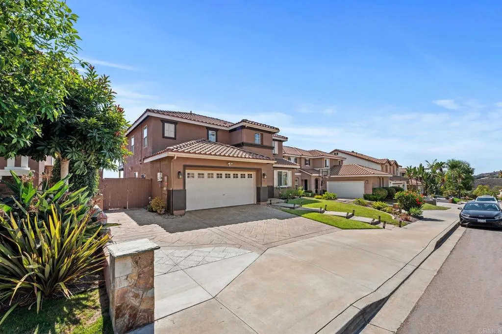 https://cdn.realtyfeed.com/cdn/127/306528871/ce27b707a44bfca876b4d49161bd9d3f.webp