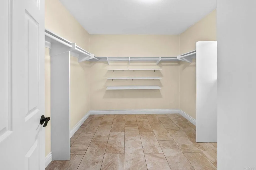 https://cdn.realtyfeed.com/cdn/127/306528871/ed070ae2d2f676023b0fa07bf7372ceb.webp