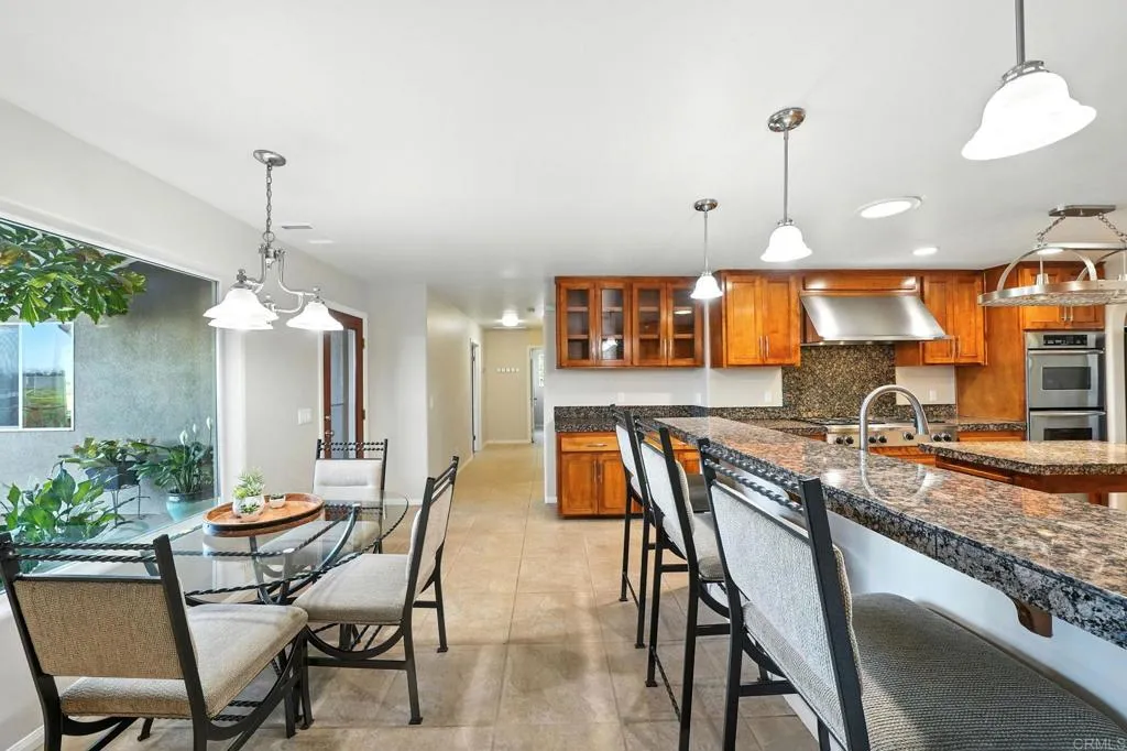 https://cdn.realtyfeed.com/cdn/127/306528924/18ea8b810ed832e25a3dca3f0ed035ad.webp
