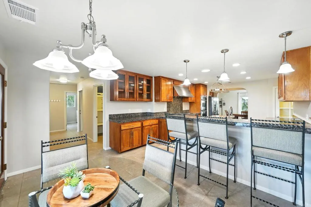 https://cdn.realtyfeed.com/cdn/127/306528924/b60fbca74e1c80de5462d1726f711912.webp