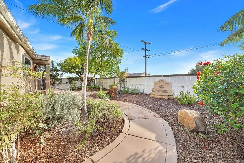 https://cdn.realtyfeed.com/cdn/127/306528924/f22b5a5f5b0b5a8e23fd5dcde2bfffa7.webp