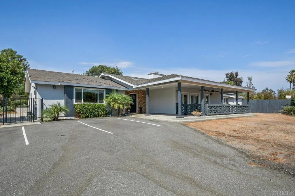https://cdn.realtyfeed.com/cdn/127/306528958/43d2ae13bed58b4393b4c6339aade3cc.webp
