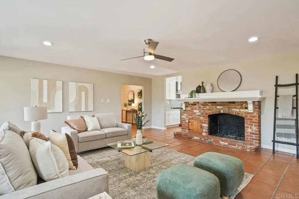 https://cdn.realtyfeed.com/cdn/127/306528958/6e2b589dab3e9767a2e03ce752cfa908.webp