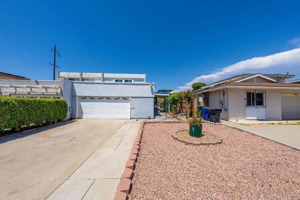 https://cdn.realtyfeed.com/cdn/127/306528990/0acb48cc7fd7ecbfc66b2875574a07d1.webp