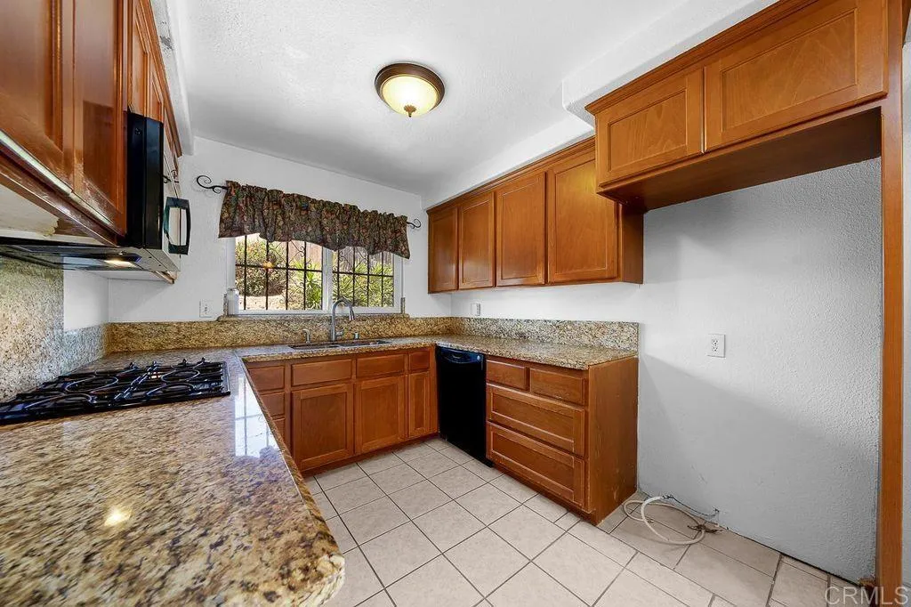https://cdn.realtyfeed.com/cdn/127/306528990/1909a245d7e5ba0c7ed36ac1a635e8e6.webp