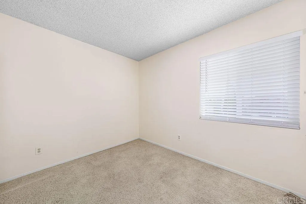 https://cdn.realtyfeed.com/cdn/127/306528990/a70a2da166552d792a4391a05dee970e.webp