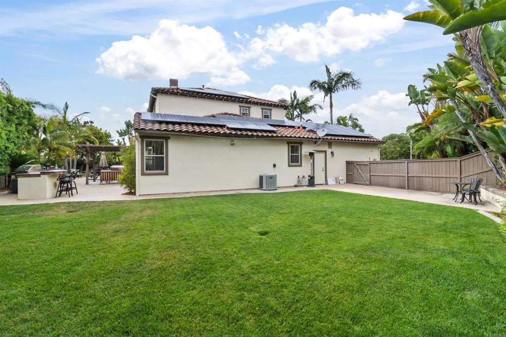 https://cdn.realtyfeed.com/cdn/127/306528992/960730ef2d59ee33a4150ab190a7e6db.webp