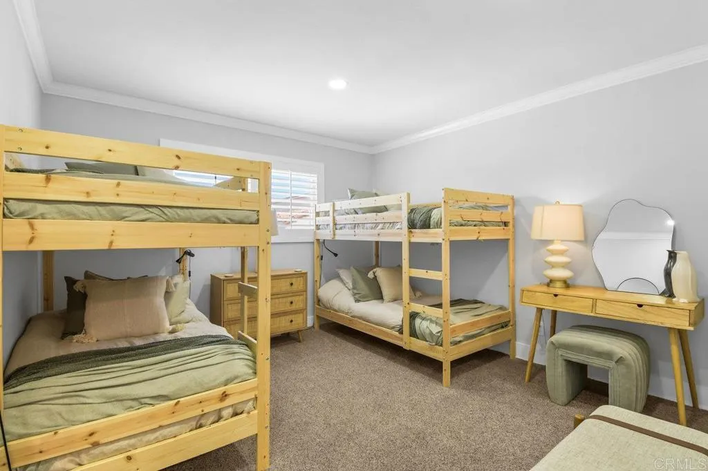 https://cdn.realtyfeed.com/cdn/127/306529022/677b8e19f3a94f86f284efd9677055af.webp
