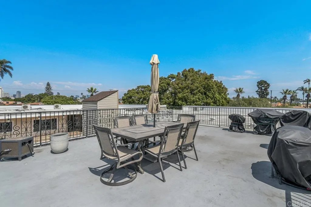 https://cdn.realtyfeed.com/cdn/127/306529022/c00b541d02ef5cb49afe4c3c16b972fb.webp