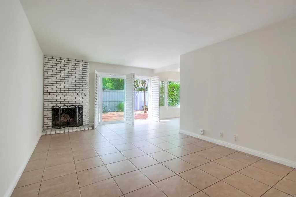 Photo #11: PTP2506524 Listing: Photo #11