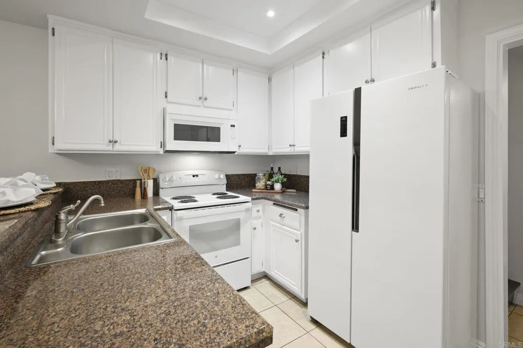 https://cdn.realtyfeed.com/cdn/127/306529136/c622e2a1b5dfcb2aa15add68d4436d4a.webp