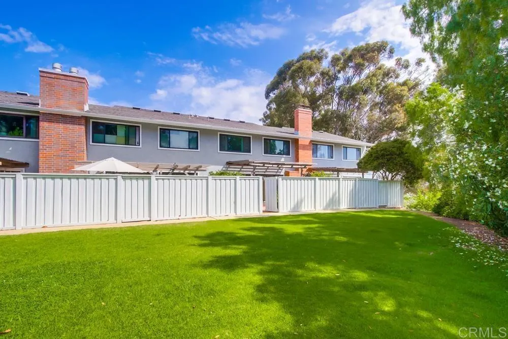 https://cdn.realtyfeed.com/cdn/127/306529136/eb3bb60eda2396993e213ab4c9ab54c3.webp