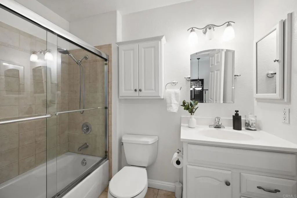 https://cdn.realtyfeed.com/cdn/127/306529136/edf6a728f1bb1a8306dac2f2944ff0b8.webp