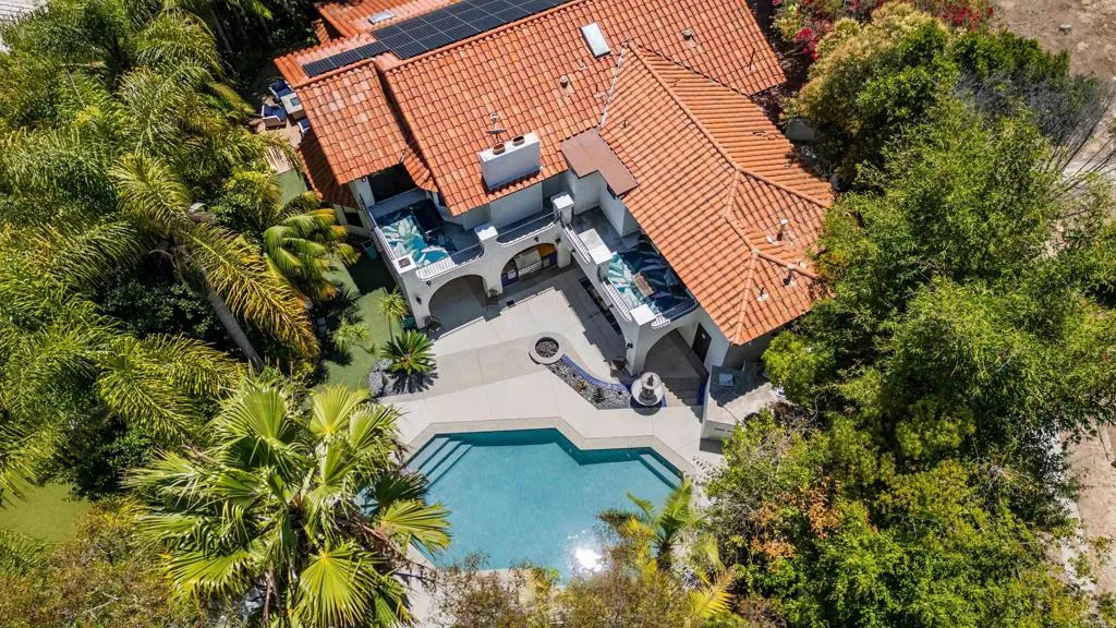 https://cdn.realtyfeed.com/cdn/127/306529138/8c7564cb0ec270f53a98890f1311655c.webp