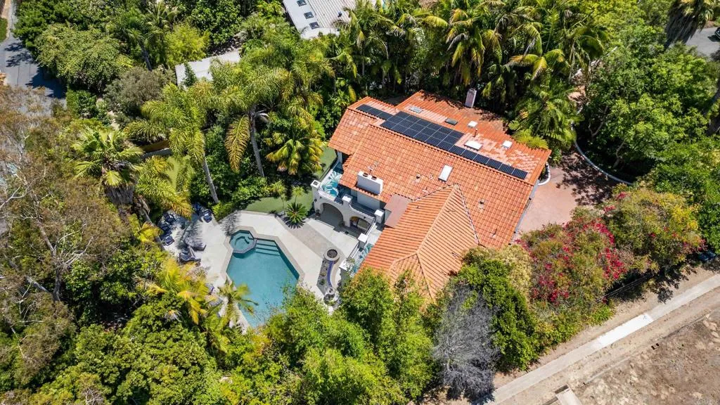 https://cdn.realtyfeed.com/cdn/127/306529138/ed70a7f106009d293e09e135112701c5.webp