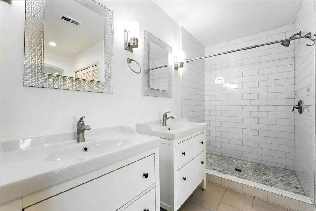 https://cdn.realtyfeed.com/cdn/127/306529161/009315d41b8a1a9e9bc7c9ea2fcac33e.webp