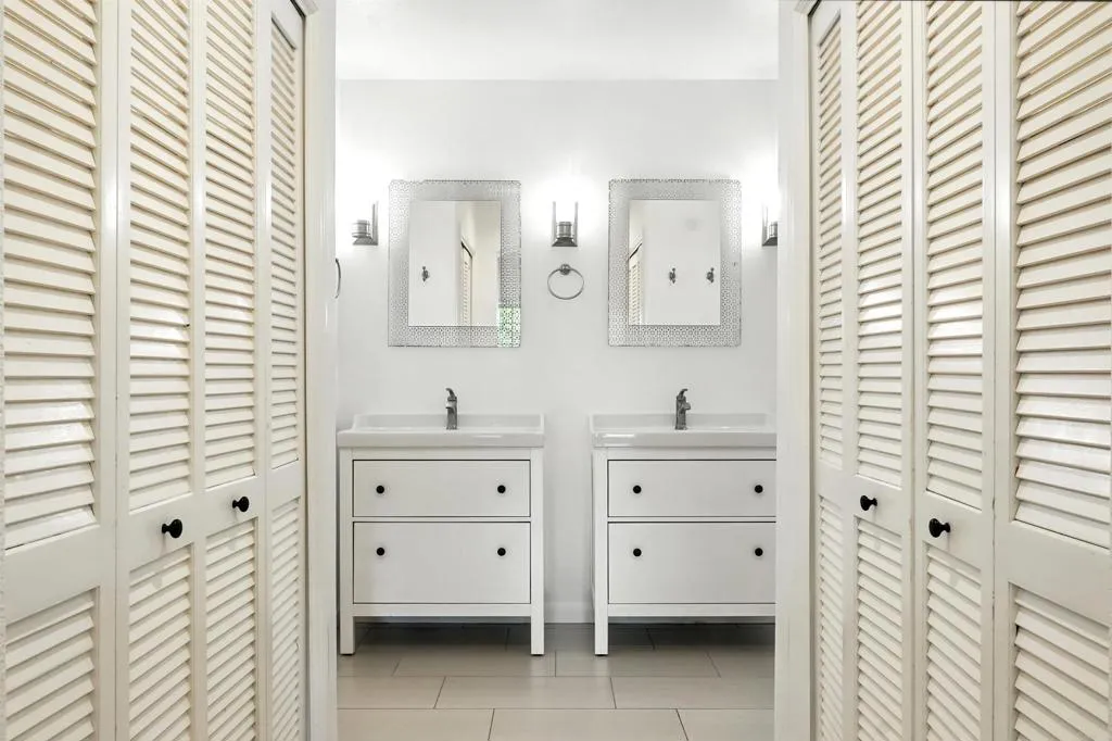 https://cdn.realtyfeed.com/cdn/127/306529161/8c4647bd3b025748802ef8d2d0b424b2.webp