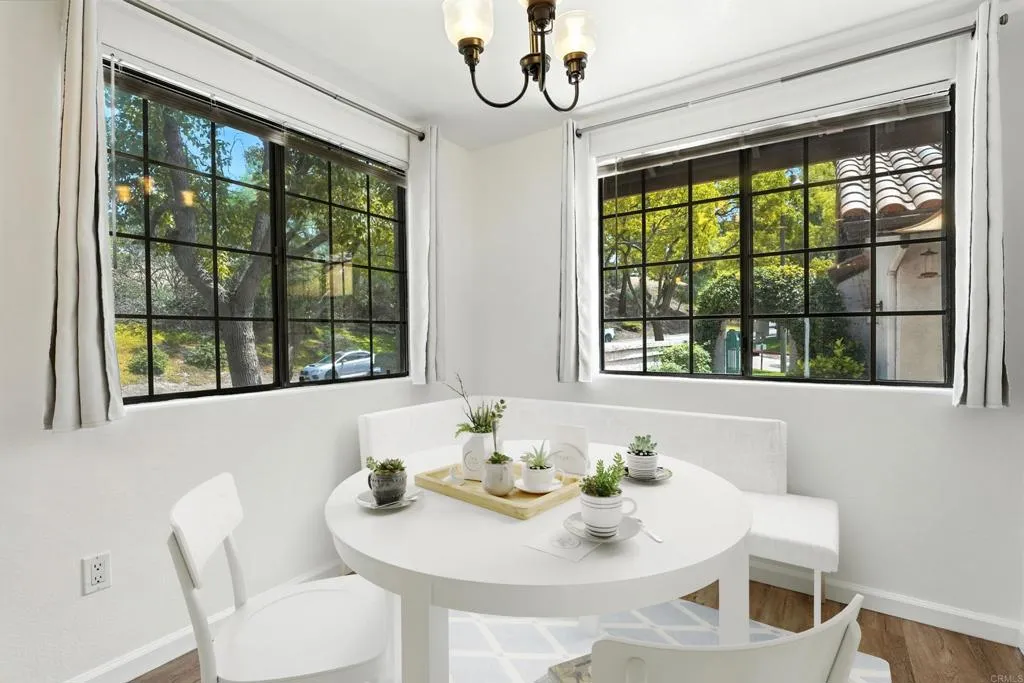 https://cdn.realtyfeed.com/cdn/127/306529161/f92dfd72bd2f574112d18c2a88c1ed50.webp
