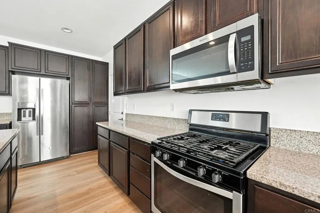 https://cdn.realtyfeed.com/cdn/127/306529167/4618062296eb80d36b147e825512d8d1.webp