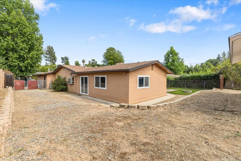 https://cdn.realtyfeed.com/cdn/127/306529178/7a874032d3ee171a86426768699e0131.webp