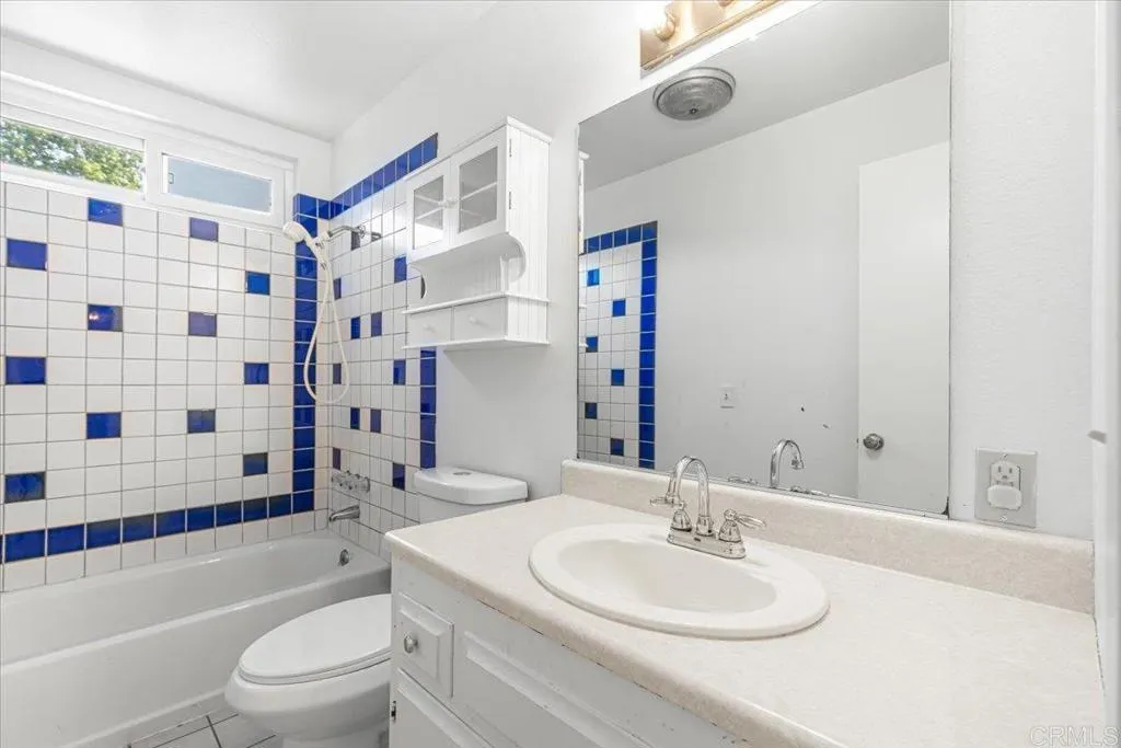https://cdn.realtyfeed.com/cdn/127/306529178/c82f7a1c09c53738328e42dcf24136a7.webp
