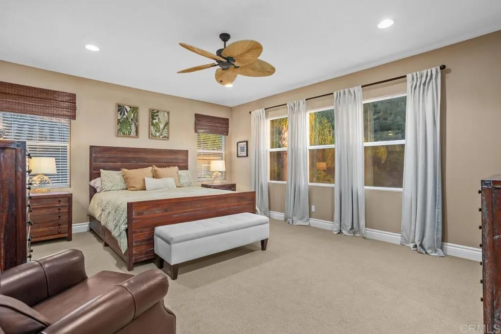 https://cdn.realtyfeed.com/cdn/127/306529220/4252f1ac8cab68c7414214bd082146ad.webp