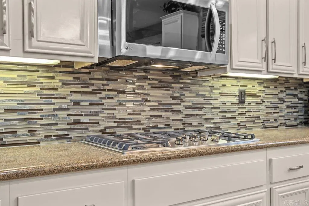 https://cdn.realtyfeed.com/cdn/127/306529220/51d5c5794e48a13893bf7efc00c1095a.webp